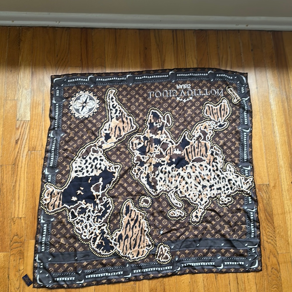 Authentic Louis Vuitton Scarf
